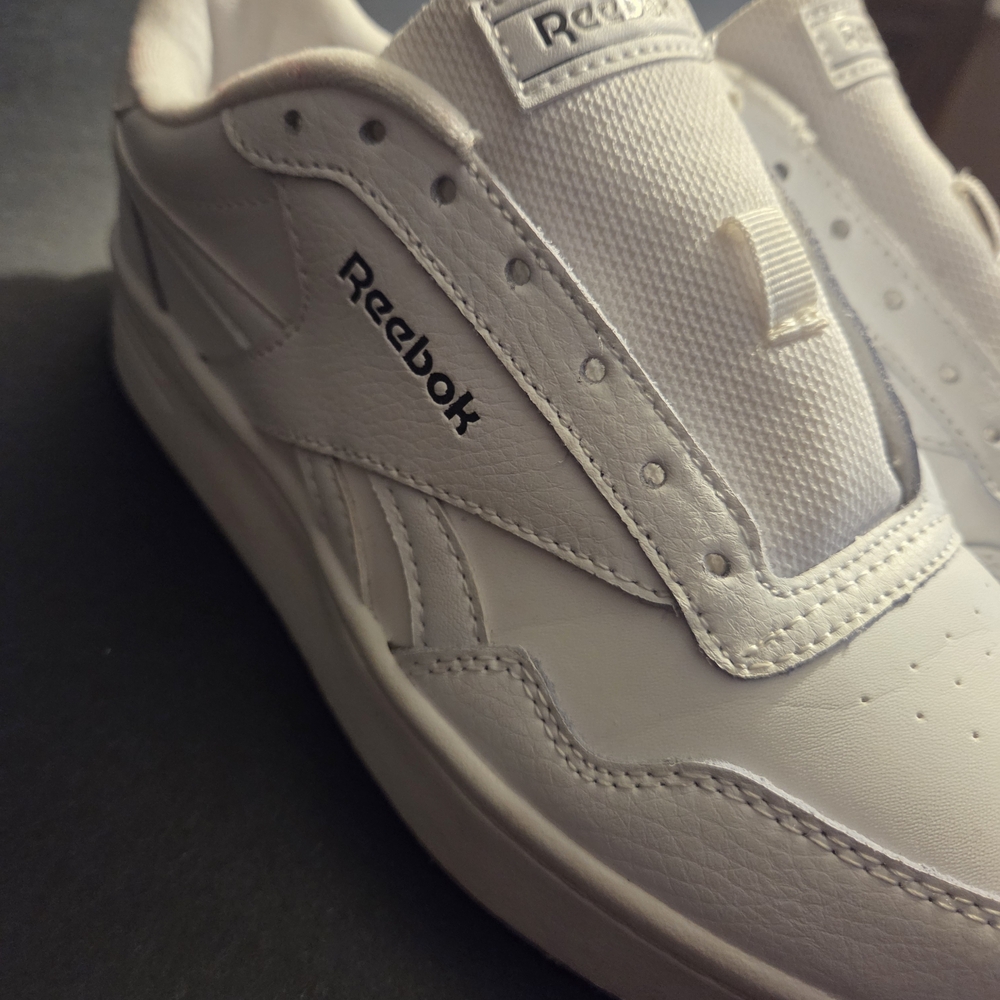 Reebok Club MEMT sneakers in a white colorway with a gum sole. - Picture 6 of 9